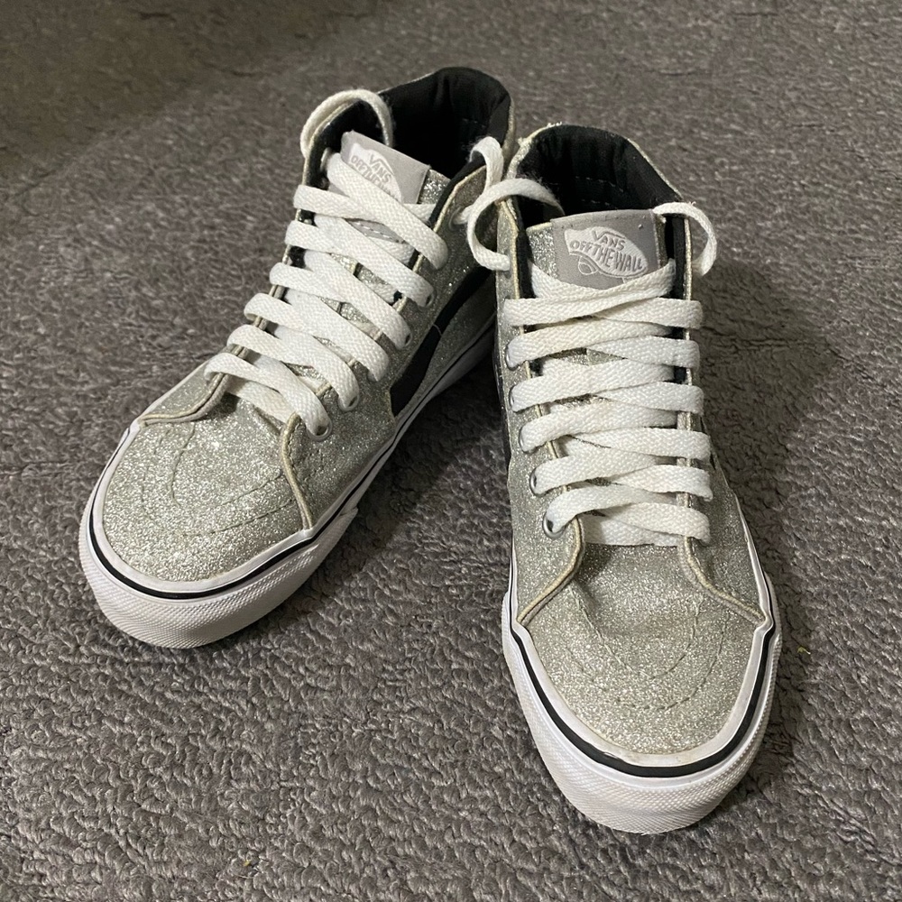VANS Kids hi-top shoes size 12